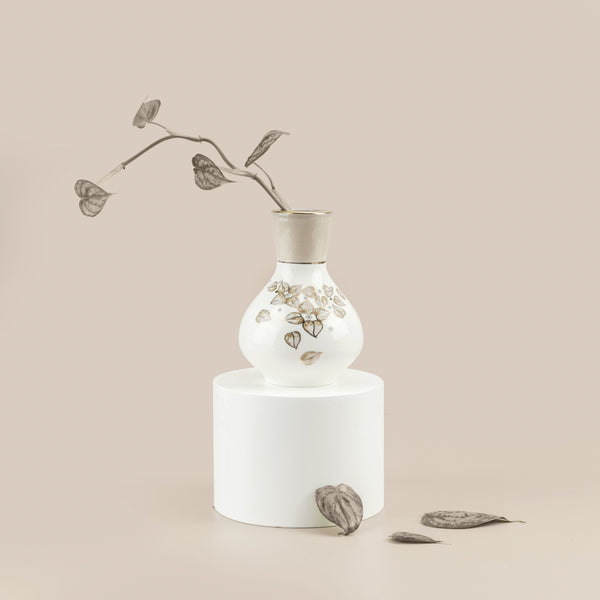 Flower Vase From Lilac - Beige